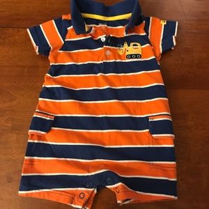 Carters boys size 18mo romper